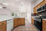 701 Sparkling Brook Ln - Photo 15