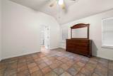 701 Sparkling Brook Ln - Photo 24