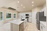 2104 Lobelia Dr - Photo 8
