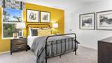 1307 Hermosa Gdns - Photo 4