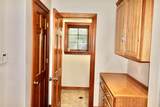 20704 Lakeshore Dr - Photo 17