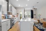4323 Spicewood Springs Rd - Photo 11
