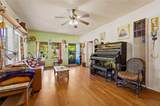 242 Sycamore Ave - Photo 10