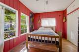 242 Sycamore Ave - Photo 15