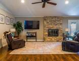252 Meadowlakes Dr - Photo 3