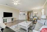 204 Monument Hill Trl - Photo 10