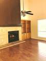 908 Poplar St - Photo 3