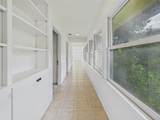 1202 Belmont Pkwy - Photo 5
