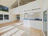 1202 Belmont Pkwy - Photo 9