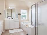 2407 Silver Spur Ln - Photo 21