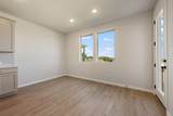 204 Clover Bnd - Photo 17