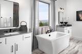 807 Walsh Glen Dr - Photo 11