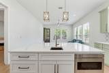 602 Shorewood Dr - Photo 11
