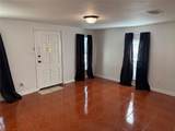 909 Market St - Photo 3