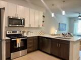 320 Goll St - Photo 10