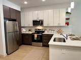 320 Goll St - Photo 9