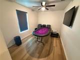 1107 Neches St - Photo 11