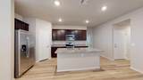 426 Isham Dr - Photo 4