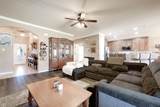2411 Scott Dr - Photo 29