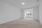 1412 White Daisy Ln - Photo 16