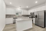 18605 Emu - Photo 11