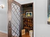 110 Kingsbury - Photo 8