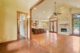 3121 Summit Ridge Dr - Photo 5