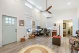 10213 Thomas Ln - Photo 23