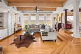 640 Casey Ln - Photo 9
