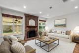 304 Marigold Ln - Photo 3