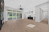 101 Lakeview Ct - Photo 4