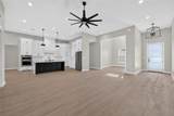 101 Lakeview Ct - Photo 8
