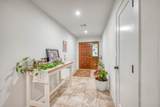 301 6th St - Photo 3