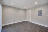 935 La Posada Dr - Photo 17