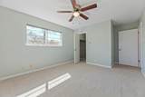 6105 Oakclaire Dr - Photo 32