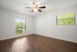 2116 Wychwood Dr - Photo 16