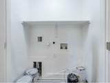 411 Avenue B - Photo 18