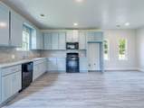 411 Avenue B - Photo 9