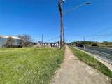 1700 Stassney Ln - Photo 11