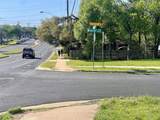 1700 Stassney Ln - Photo 3
