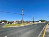 1700 Stassney Ln - Photo 5