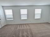 152 Avre Loop - Photo 15