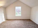 1301 Pitcairn Dr - Photo 11