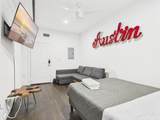 1010 26th St - Photo 2