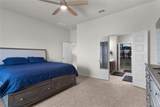 1027 Slight St - Photo 15