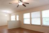 1811 Pflugerville Pkwy - Photo 11