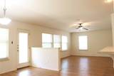 1811 Pflugerville Pkwy - Photo 12