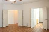 1811 Pflugerville Pkwy - Photo 14