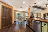372 Hidden Oaks Dr - Photo 13