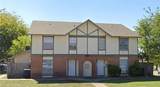 4504 Hunt Cir - Photo 1